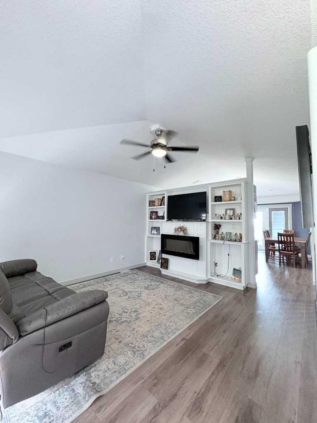 Photo of 702 2 Street E, Cardston, AB T0K 0K0 (MLS # A2307849)