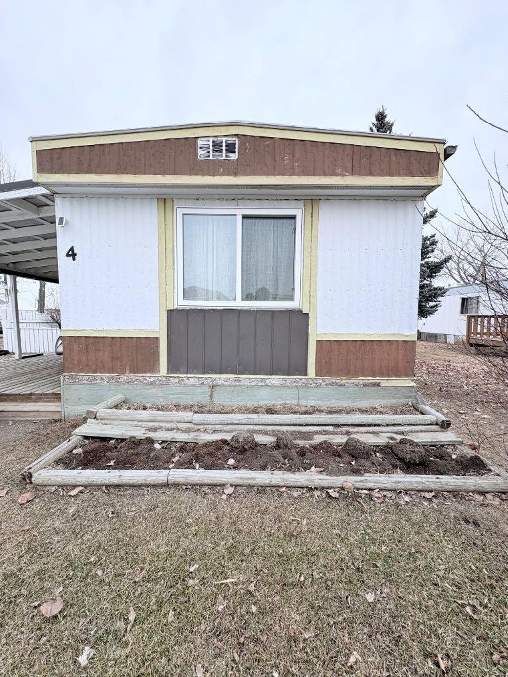 Photo of #4 1 Street E, Oyen, AB T0J 2J0 (MLS # A2296430)