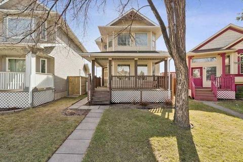 Photo of 52 Martinglen Mews NE, Calgary, AB T3J 3N3 (MLS # A2306491)