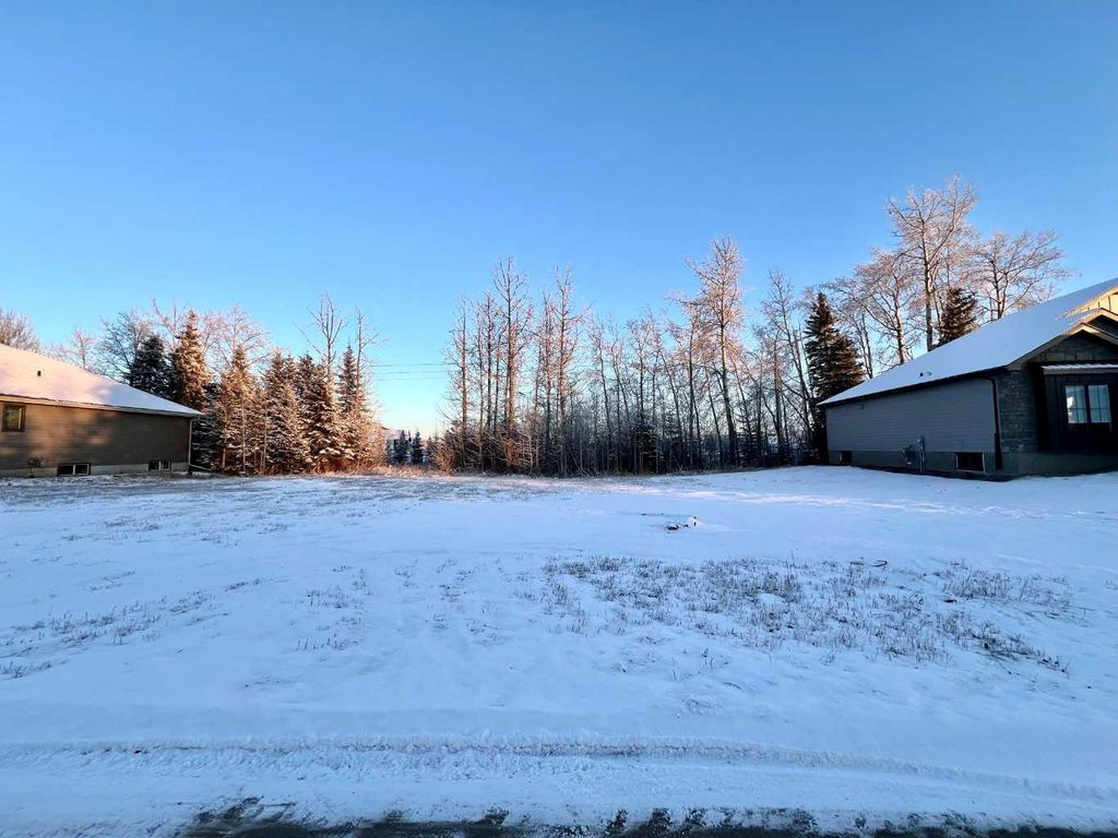 Photo of 5713 Taylor Way, Rural Grande Prairie No. 1, County of, AB T8W 0H3 (MLS # A2048961)
