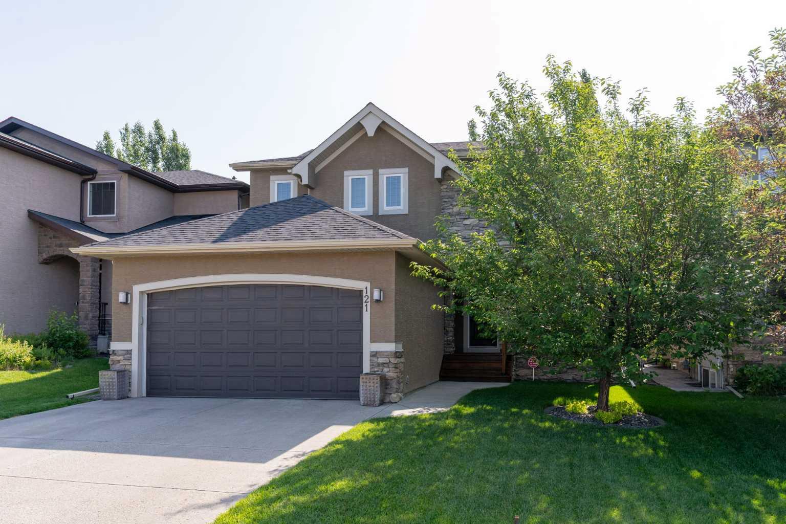 121 Panatella Green NW