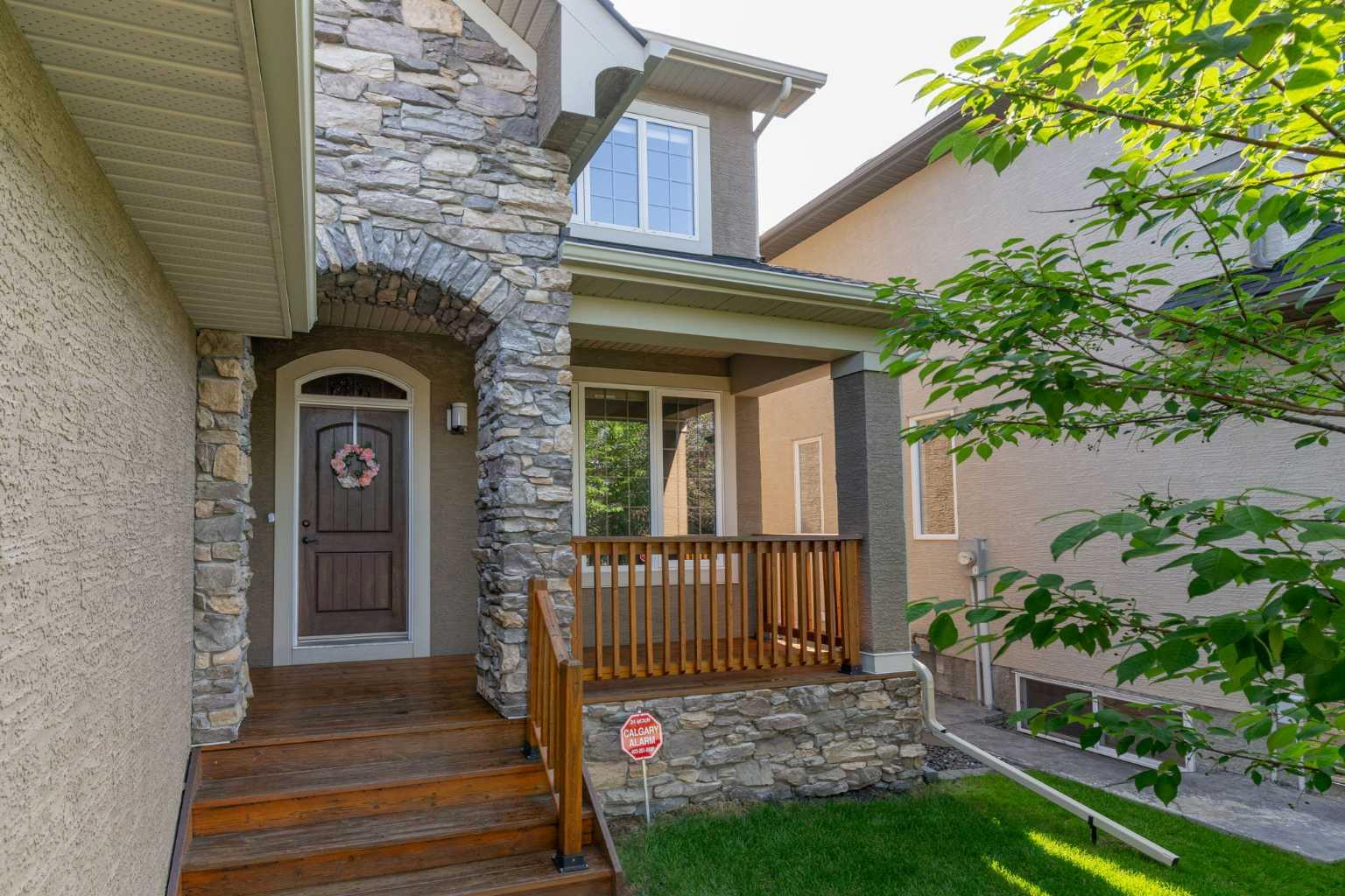 121 Panatella Green NW