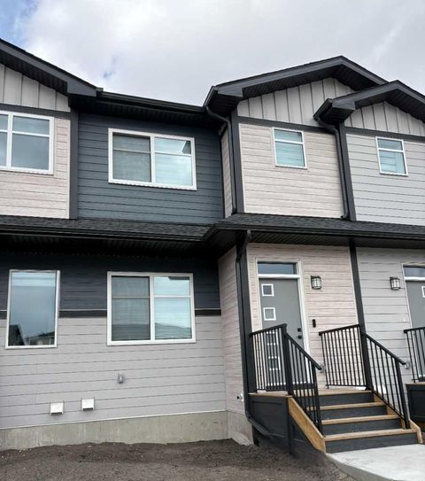 303 Wolf River Drive SE Calgary AB T2X 6G6