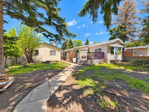 Photo of 4724 45 Avenue, Alix, AB T0C 0B0 (MLS # A2352376)
