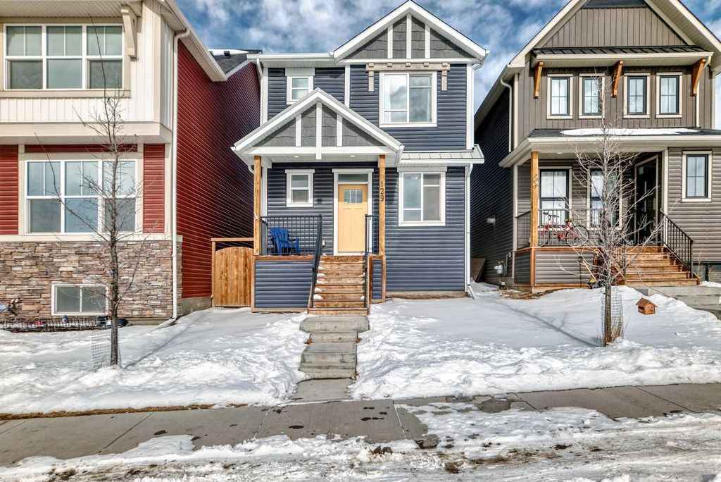 Photo of 129 Lucas Crescent NW, Calgary, AB T3P 1M6 (MLS # A2288874)