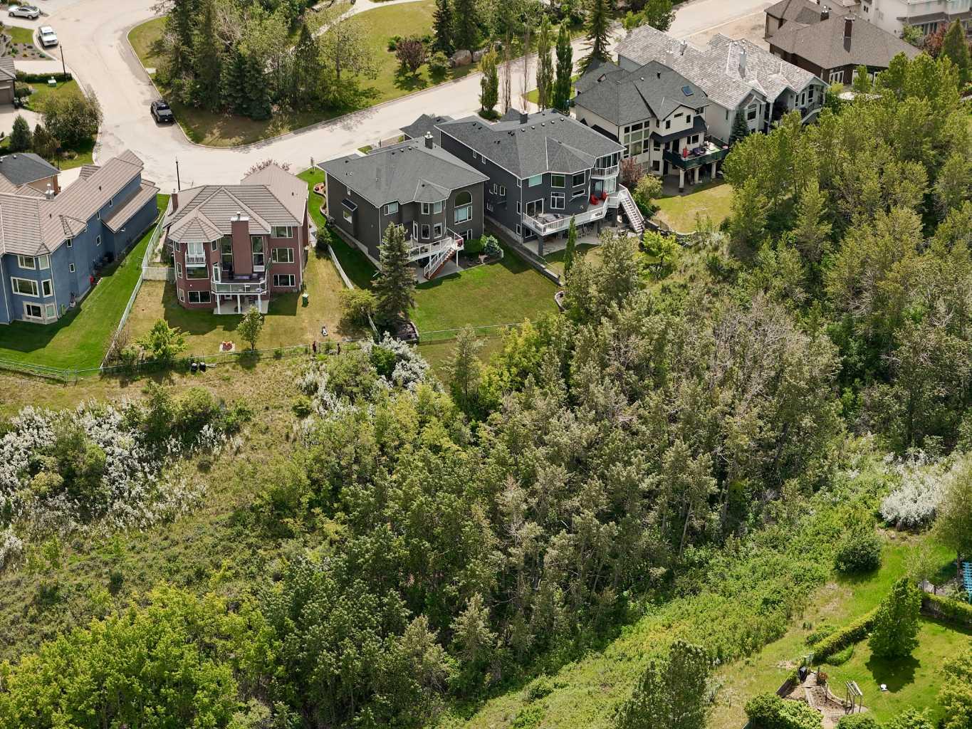 70 Patterson Close SW