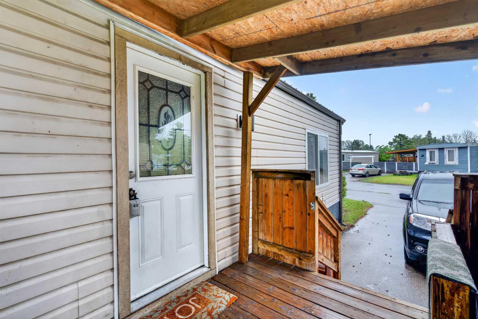 411 Kannell Drive NE