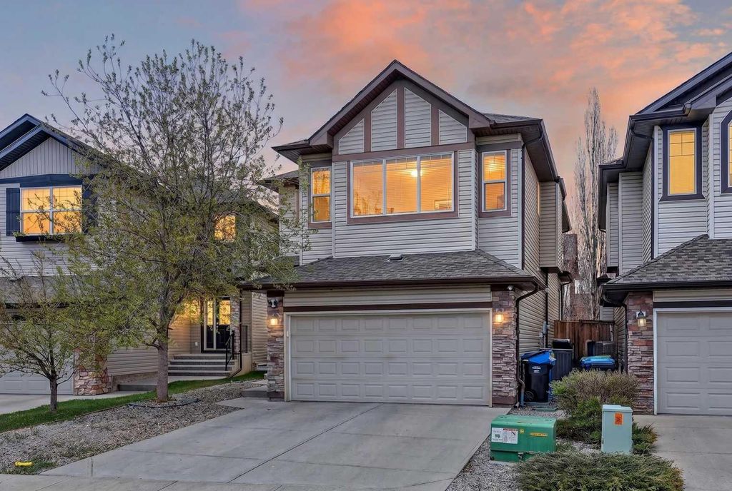 Photo of 64 Cranridge Crescent SE, Calgary, AB T3M 0J1 (MLS # A2309328)