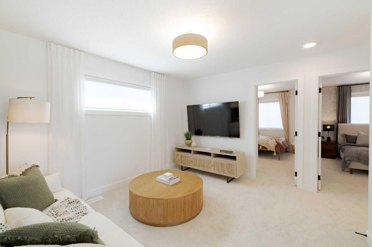 461 Rosemary Gardens SE