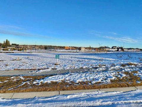 Photo of 9 Springfield Avenue, Sylvan Lake, AB T4S 0S4 (MLS # A1246261)
