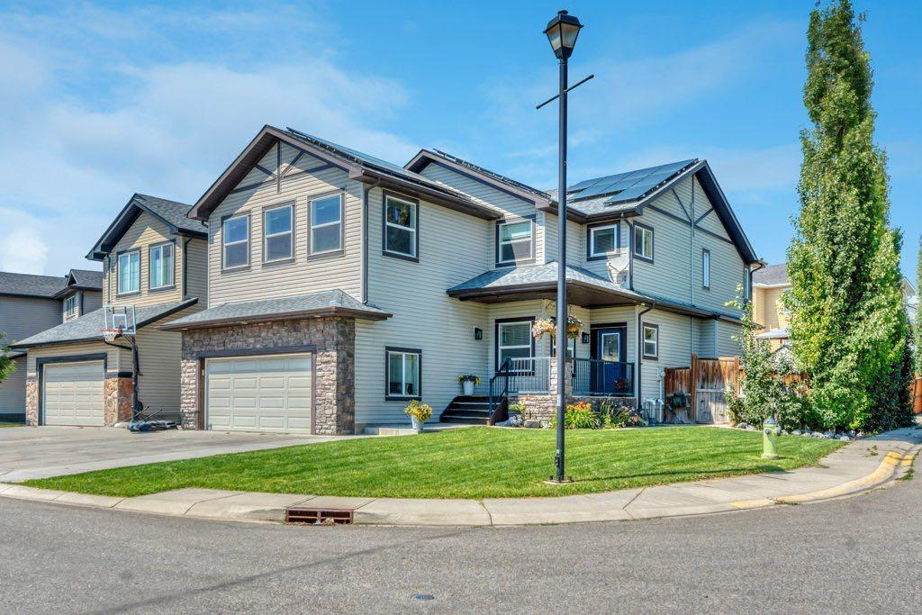 Photo of 101 Hawkmere Place, Chestermere, AB T1X 0C6 (MLS # A2332285)