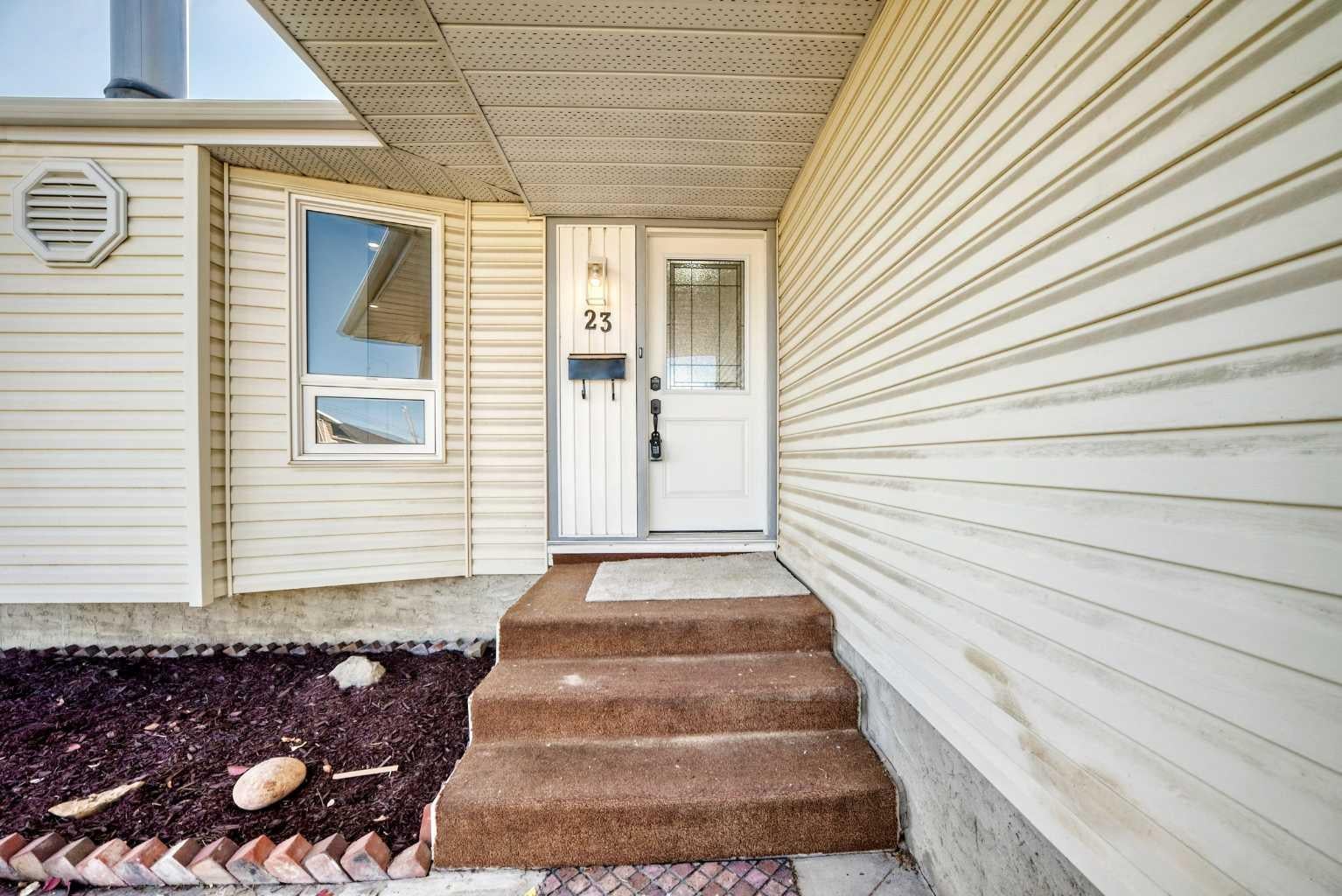 23 Penworth Crescent SE