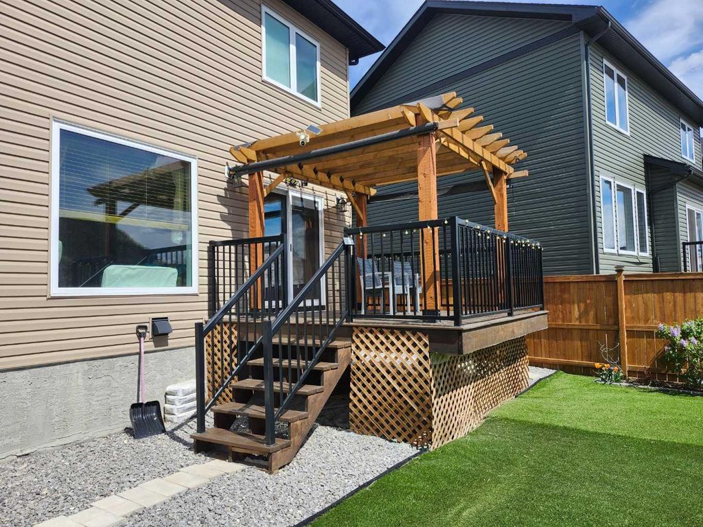 Photo of 153 10 Avenue, Drumheller, AB T0J 0Y6 (MLS # A2314220)