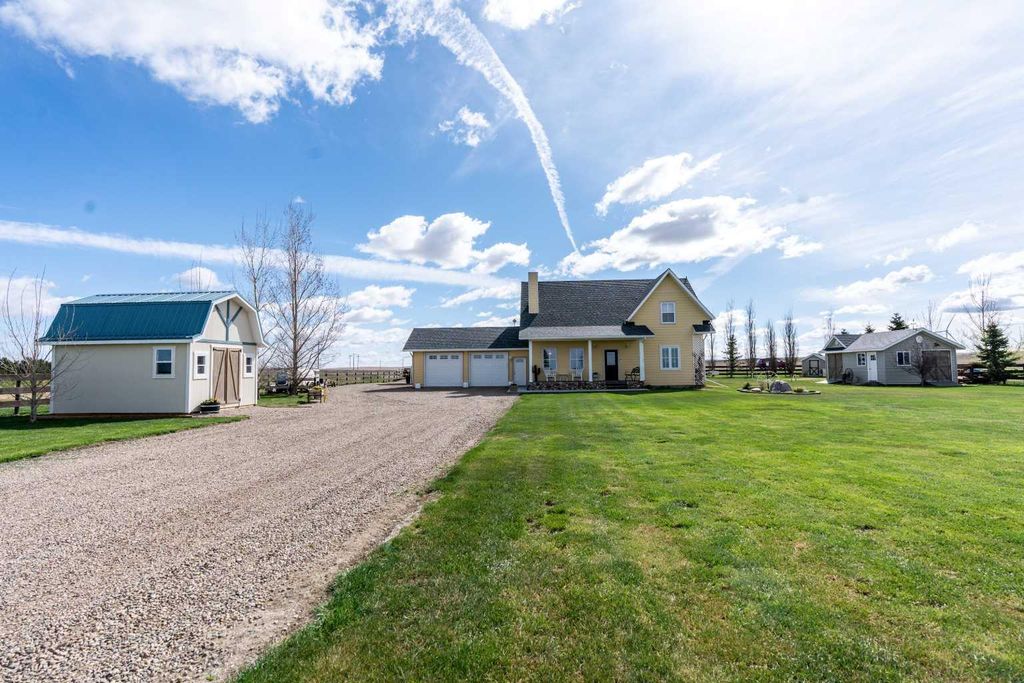 Photo of 110033 Range Road 103, Rural Forty Mile No. 8, County of, AB T0K 0G0 (MLS # A2305906)