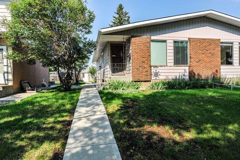 Photo of 4310A 65 Street, Camrose, AB T4V 2J5 (MLS # A2328728)
