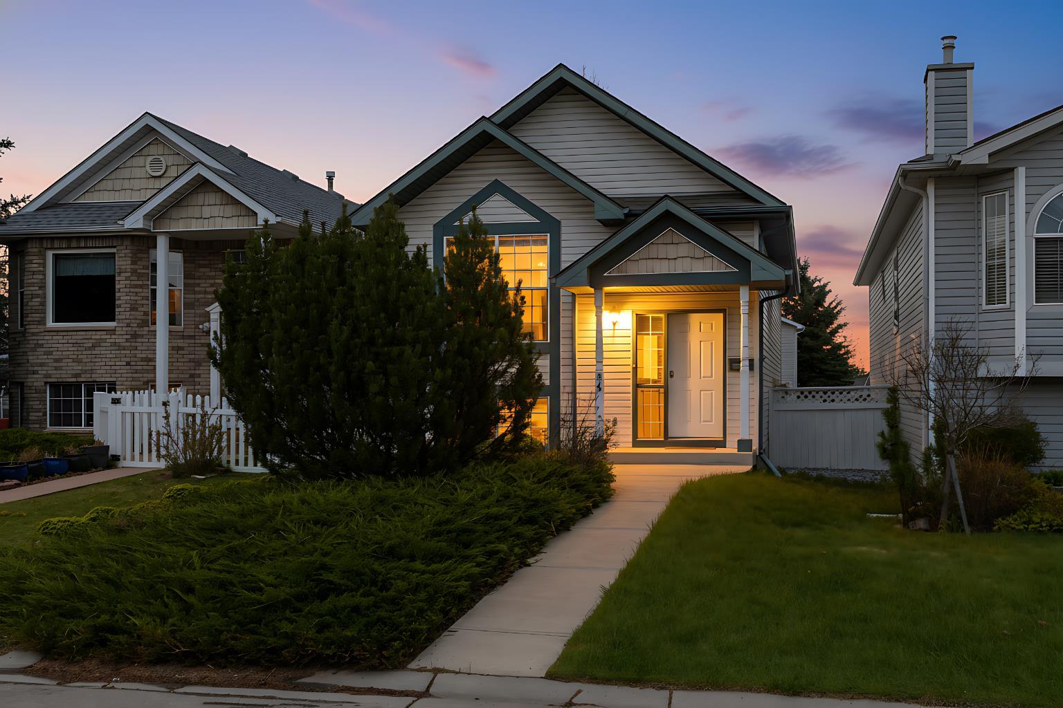 34 Hidden Spring Circle NW