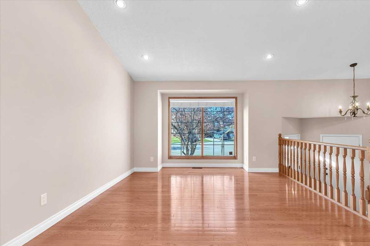 248 Riverside Mews SE