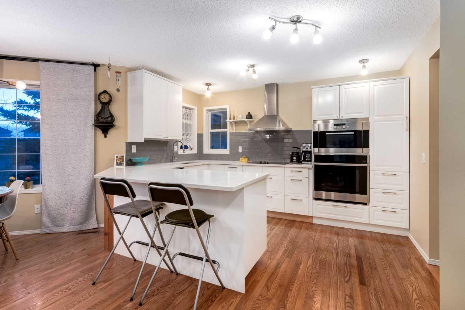 27 Arbour Butte Road NW