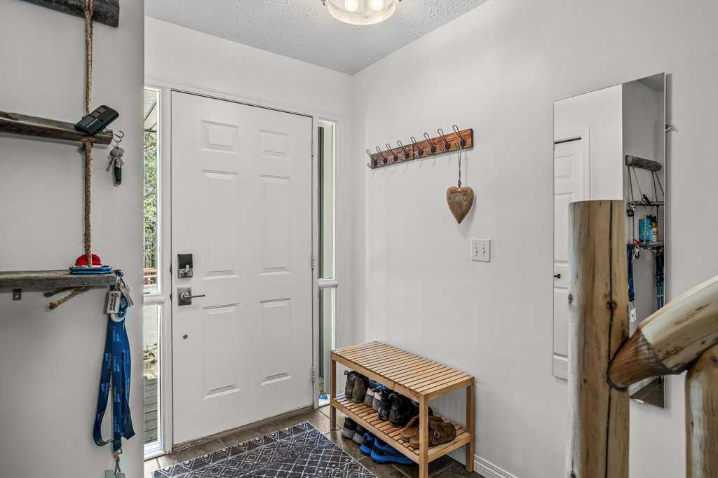 1022 Rundleview Drive 9
