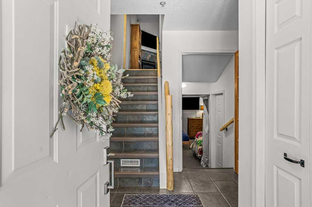 1022 Rundleview Drive 9