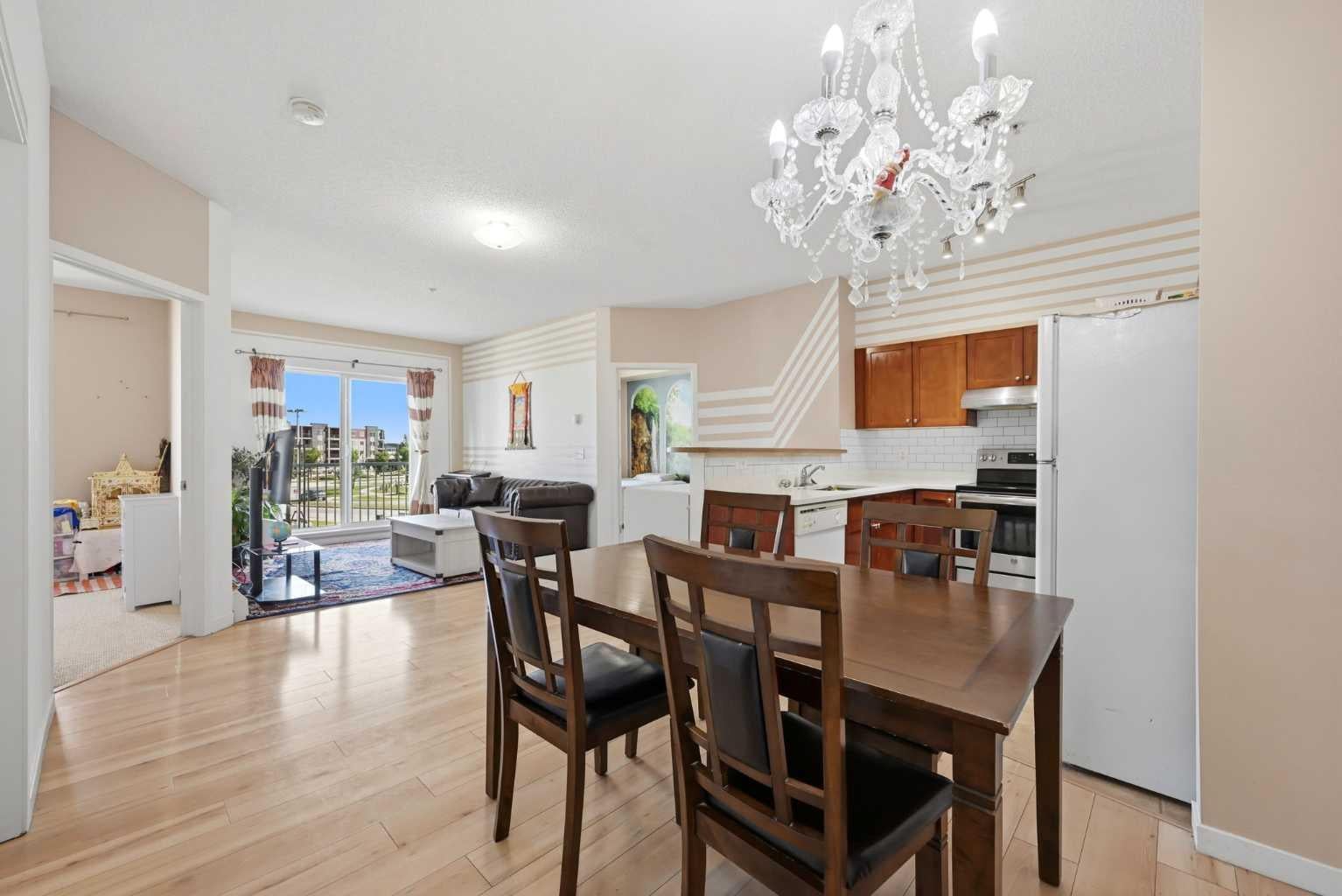 1140 Taradale Drive NE 2206