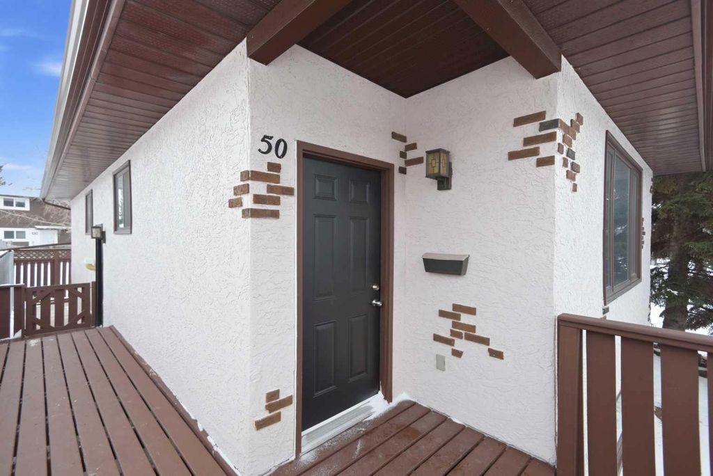 Photo of 50 Greenham Drive, Red Deer, AB T4P 2X4 (MLS # A2288234)