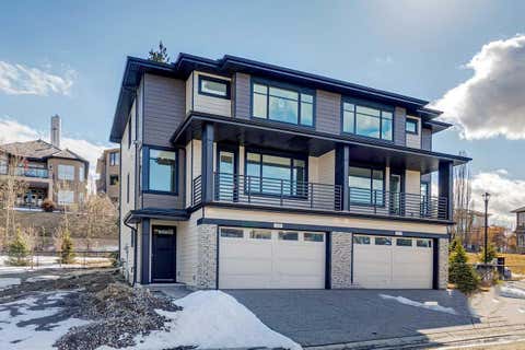 Photo of 413 Shawnee Terrace SW, Calgary, AB T2Y 0X5 (MLS # A2307017)