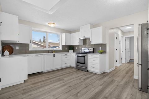 Photo of 203 Lynnover Place SE, Calgary, AB T2C 1L5 (MLS # A2283539)