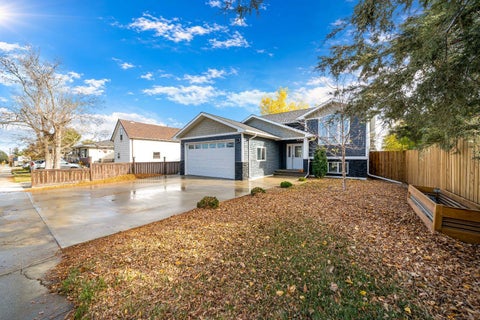 Photo of 316 3 Street W, Bow Island, AB T0K 0G0 (MLS # A2353404)