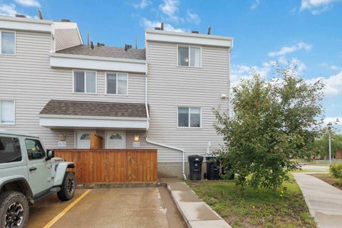 Photo of 711 Beacon Hill Dr #25, Fort McMurray, AB T9H 3R5 (MLS # A2335956)