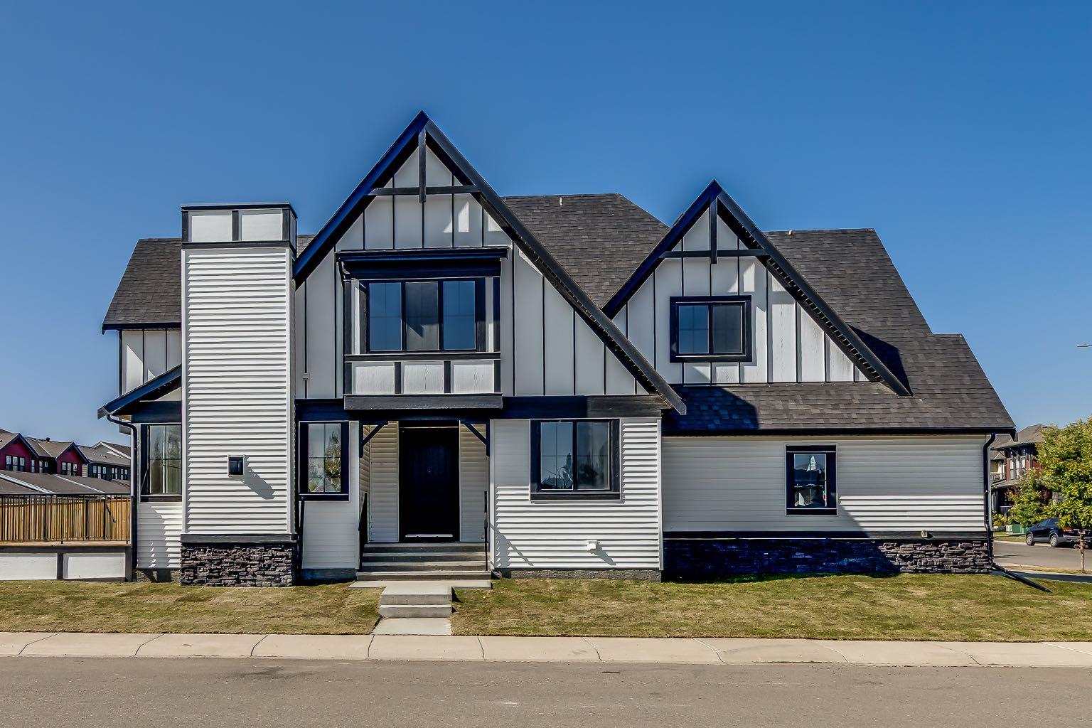 1209 Coopers Drive SW