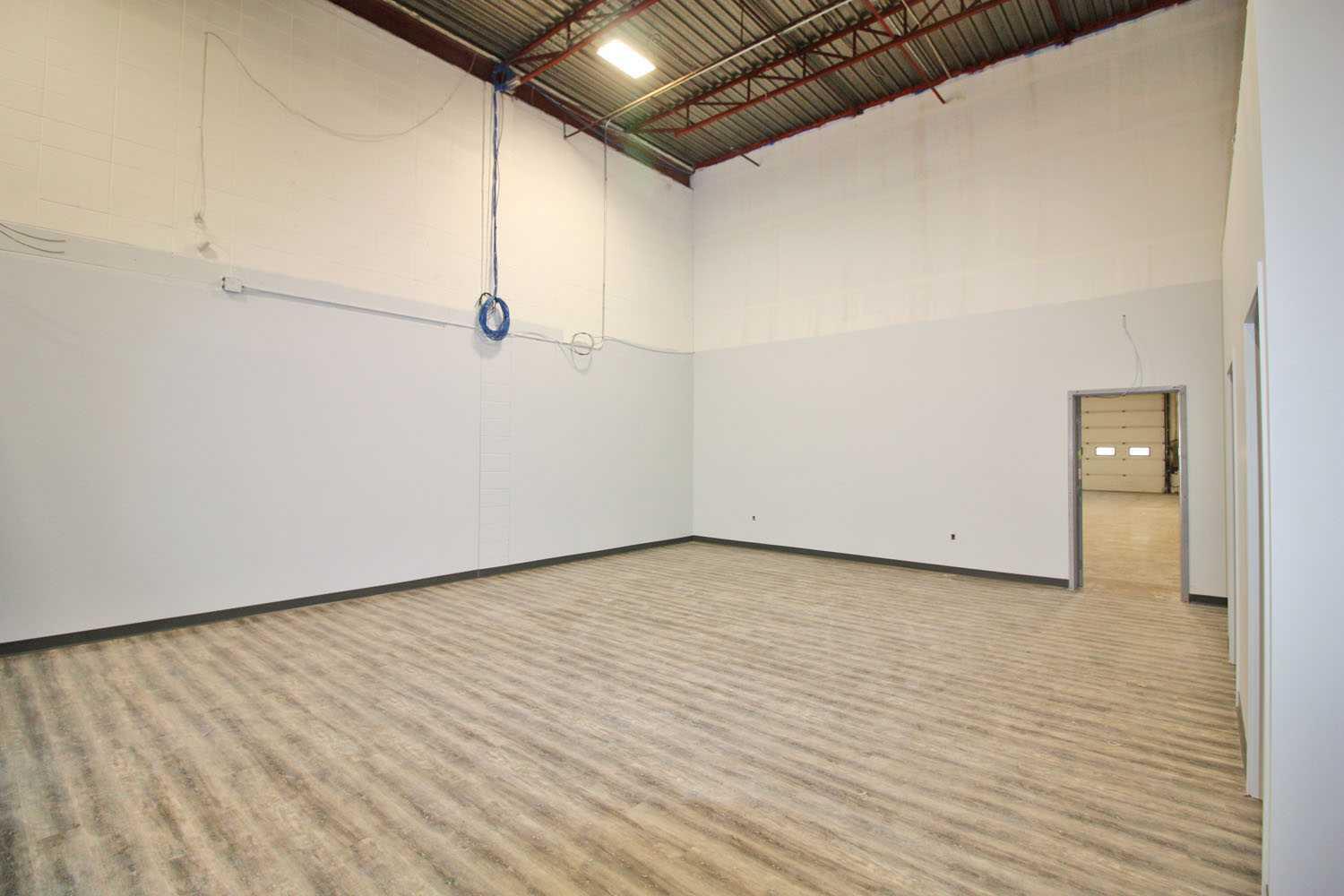 1925 39 Avenue NE Unit 2