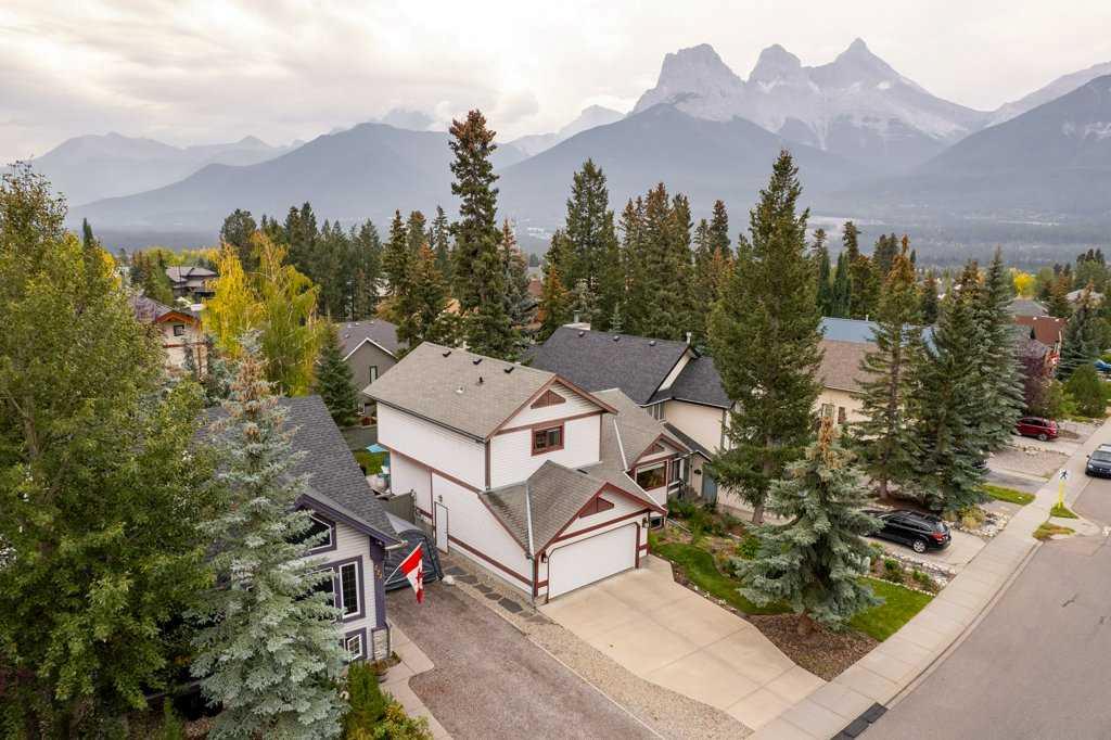 270 Lady MacDonald Drive