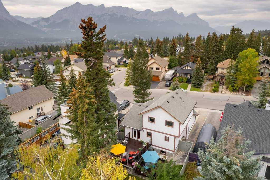 270 Lady MacDonald Drive