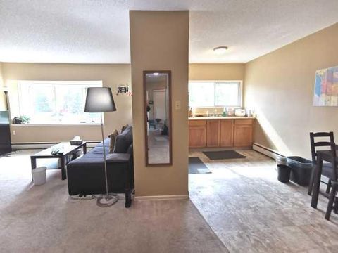 8235 Elbow Drive SW 224 Calgary AB T2V 1K6