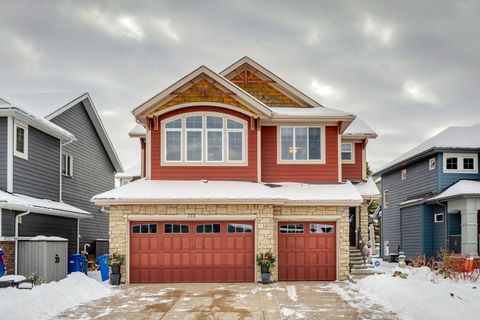 135 Auburn Sound Manor SE Calgary AB T3M 0R9