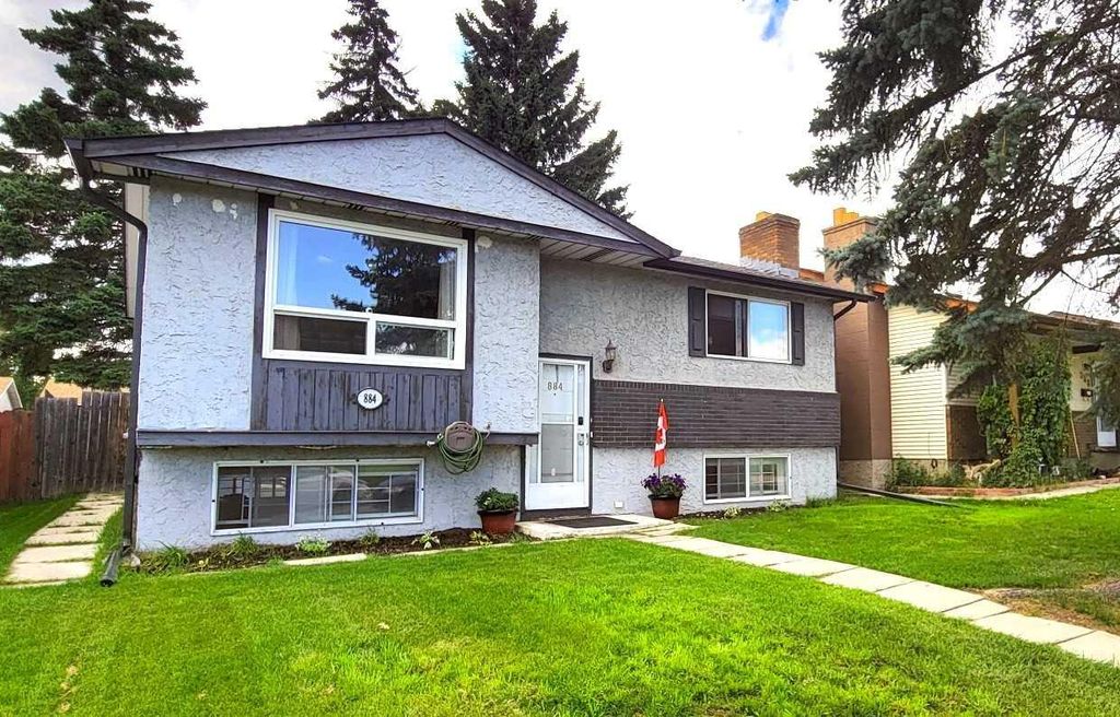 Photo of 884 Rundlecairn Way NE, Calgary, AB T1Y 2R7 (MLS # A2312051)