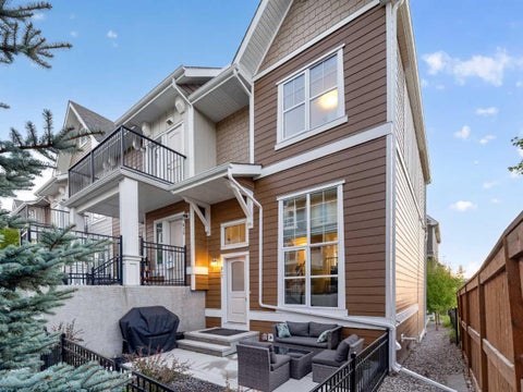 Photo of 817 Cranbrook Walk SE, Calgary, AB T3M 2V5 (MLS # A2346626)