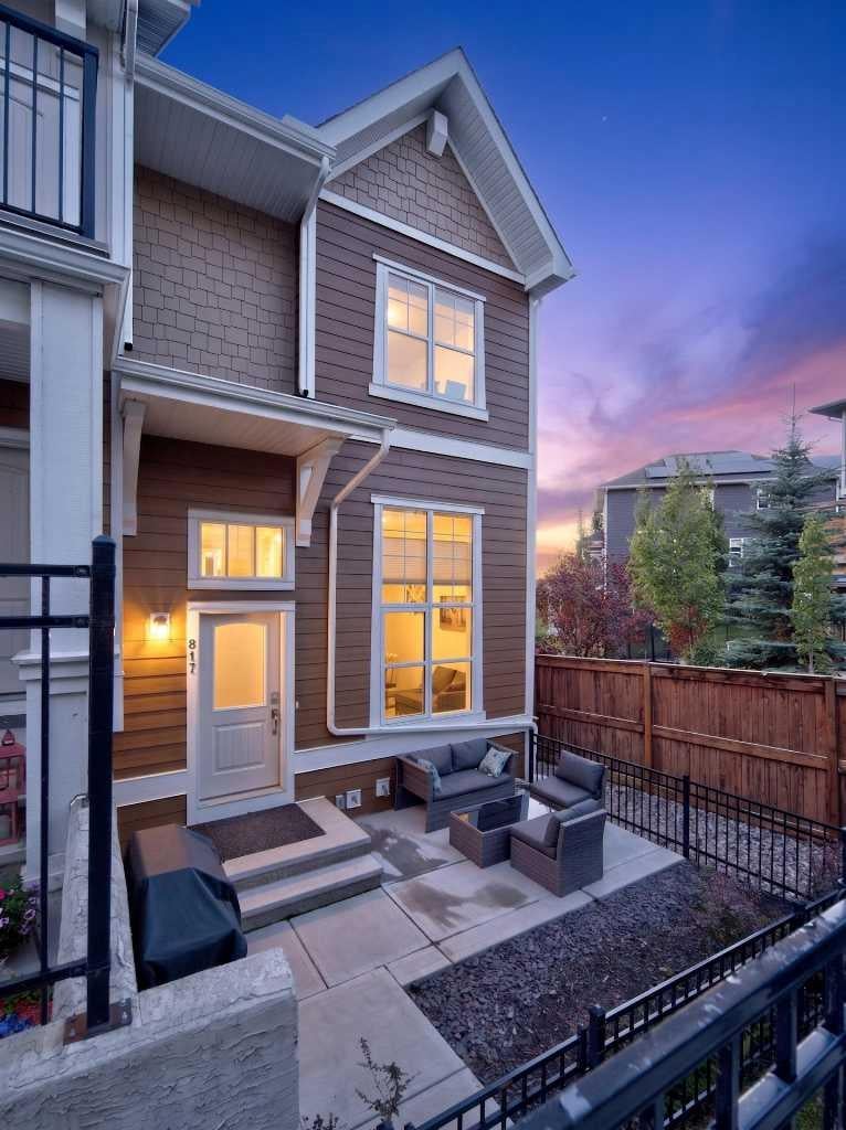 Photo of 817 Cranbrook Walk SE, Calgary, AB T3M 2V5 (MLS # A2346626)