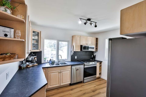 Photo of 1009 6 Avenue N, Lethbridge, AB T1H 0S3 (MLS # A2339566)