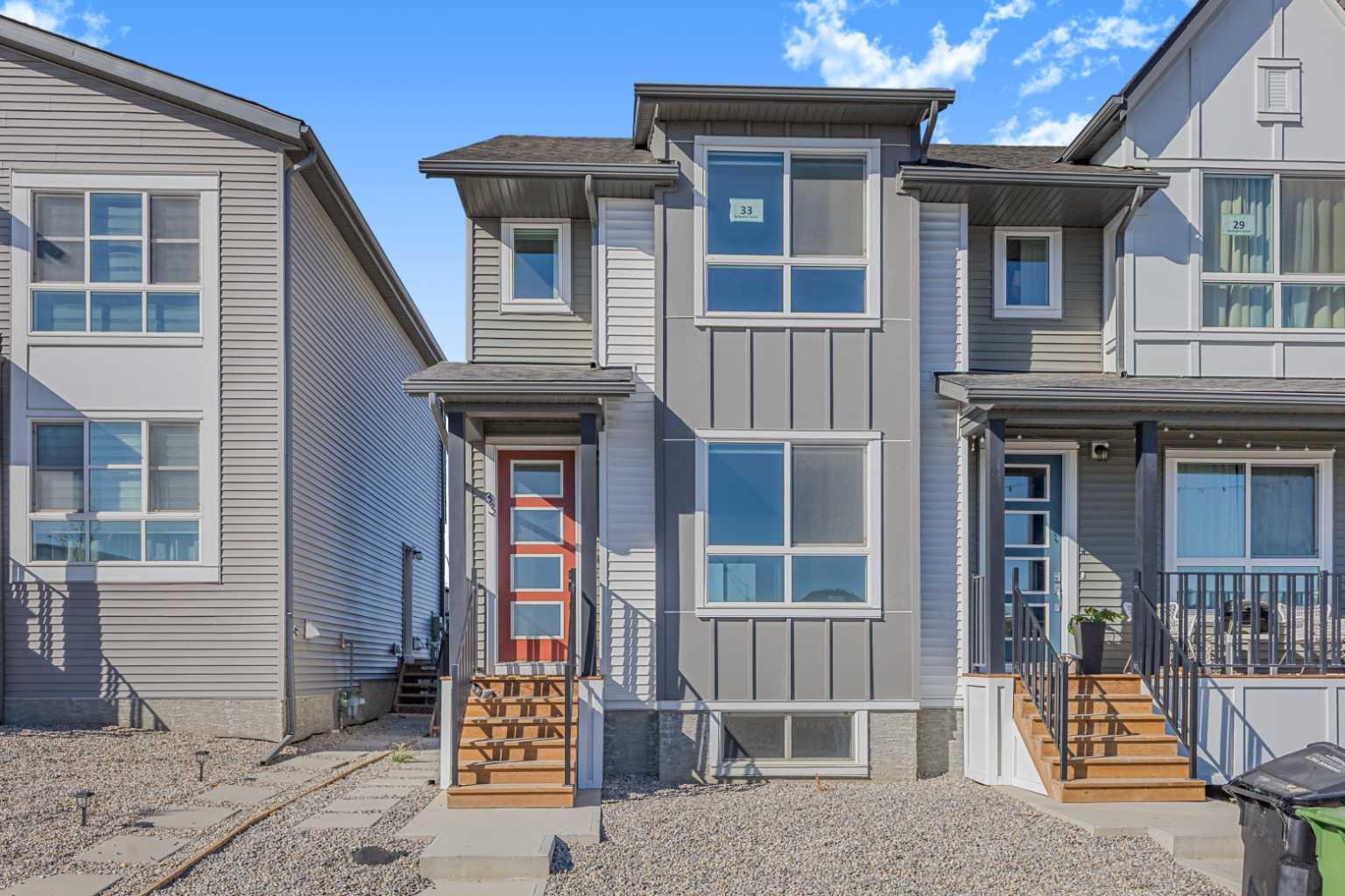 33 BELMONT Drive SW