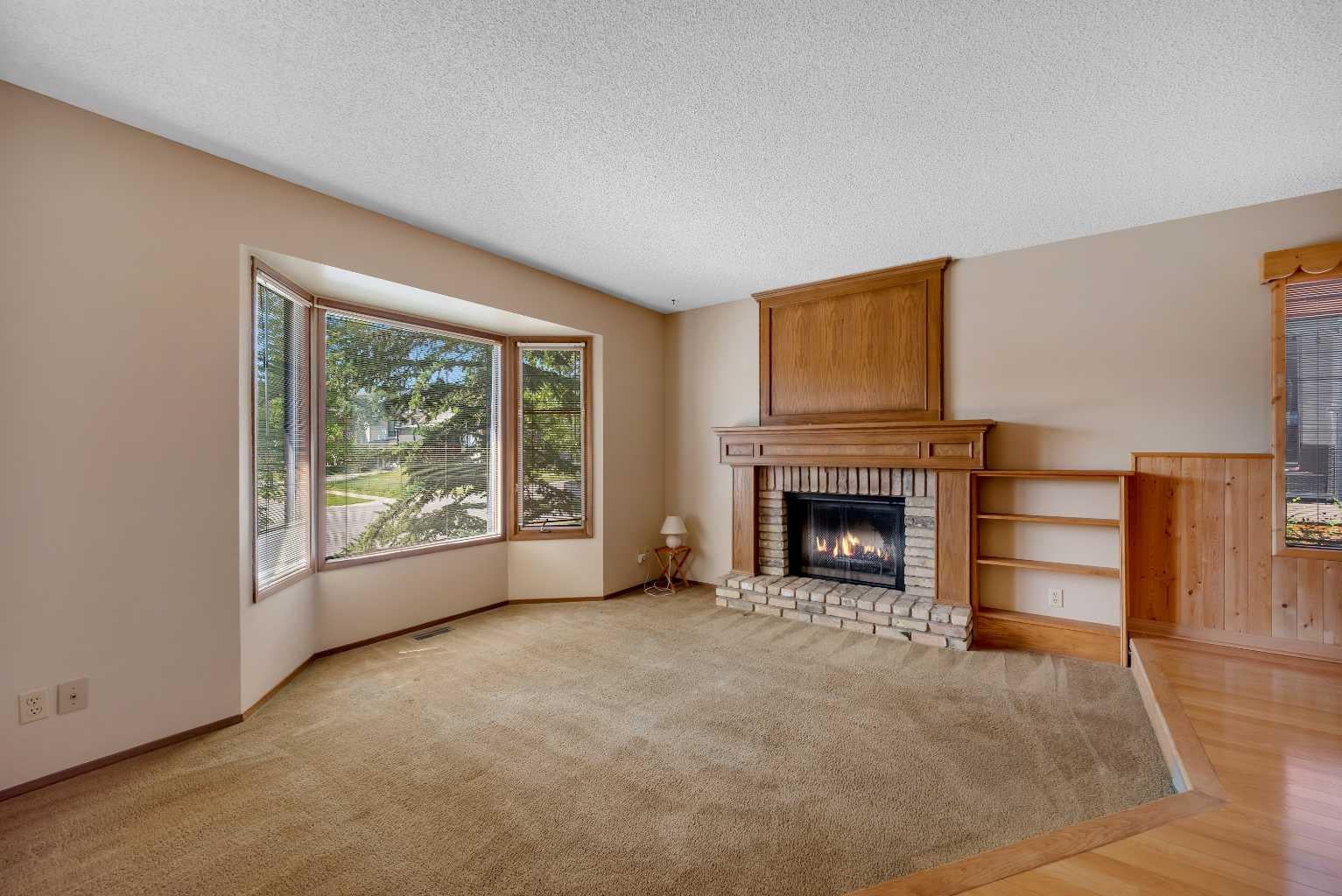 124 Macewan Drive NW