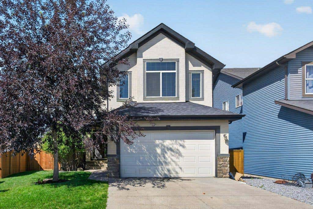 Photo of 164 ASPENMERE Close, Chestermere, AB T1X 0G3 (MLS # A2337731)