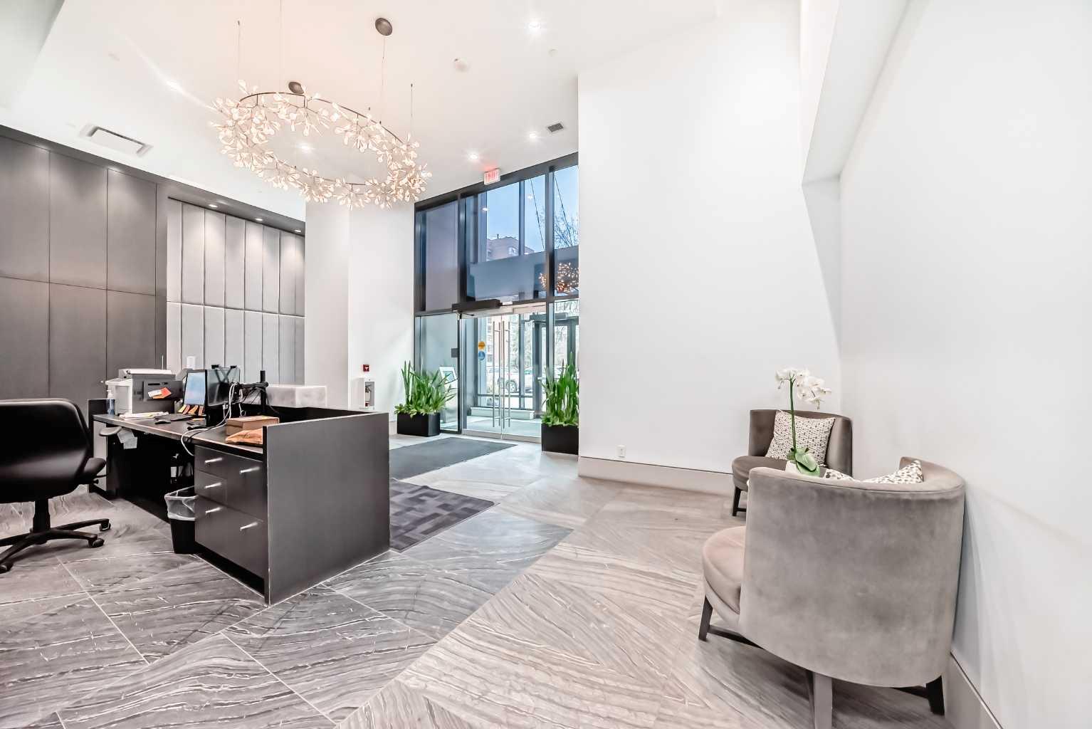 310 12 Avenue SW 2805