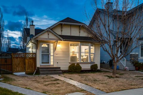 Photo of 117 CRAMOND Crescent SE, Calgary, AB T3M 1B8 (MLS # A2287394)