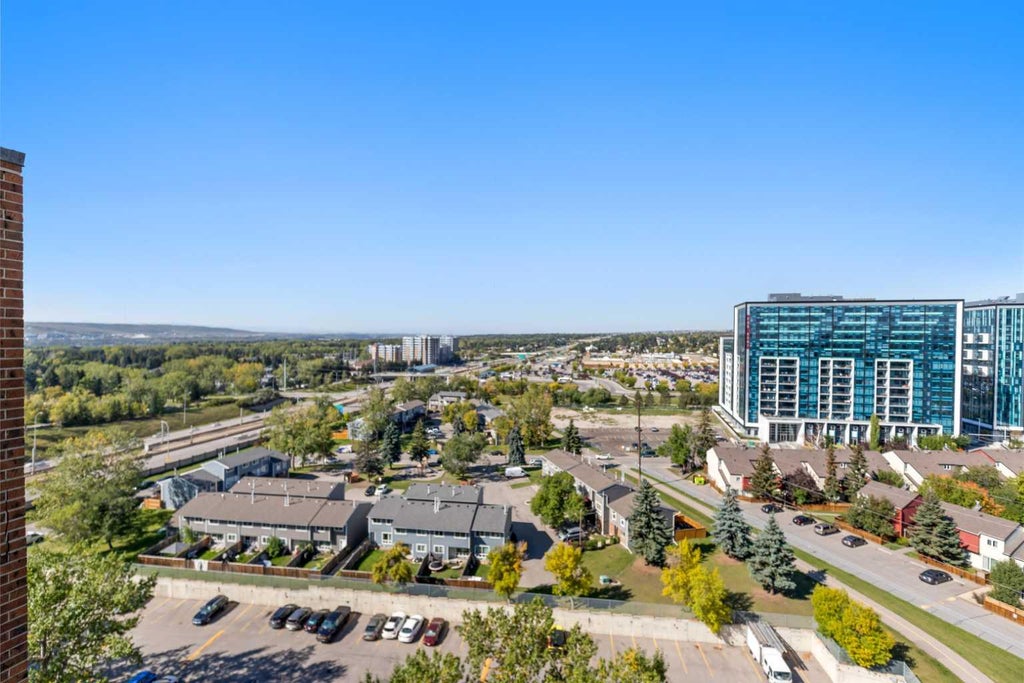 Photo of 4944 Dalton Drive NW #1614, Calgary, AB T3A 2E6 (MLS # A2346761)