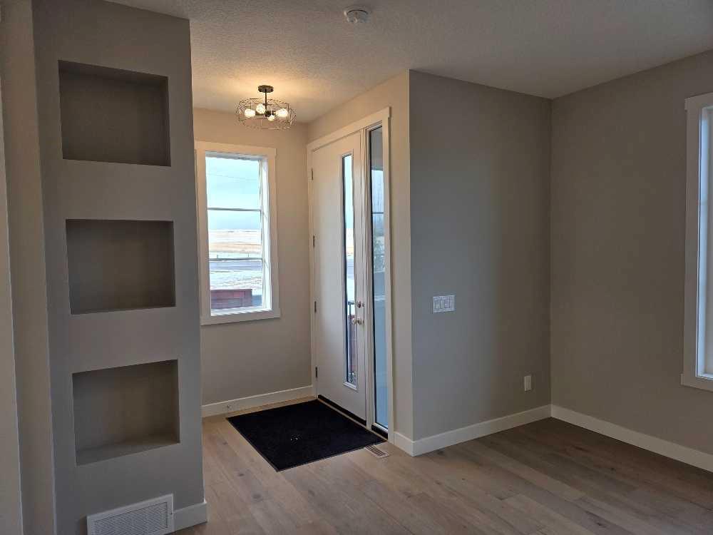 105 Cobbestone Gate SW