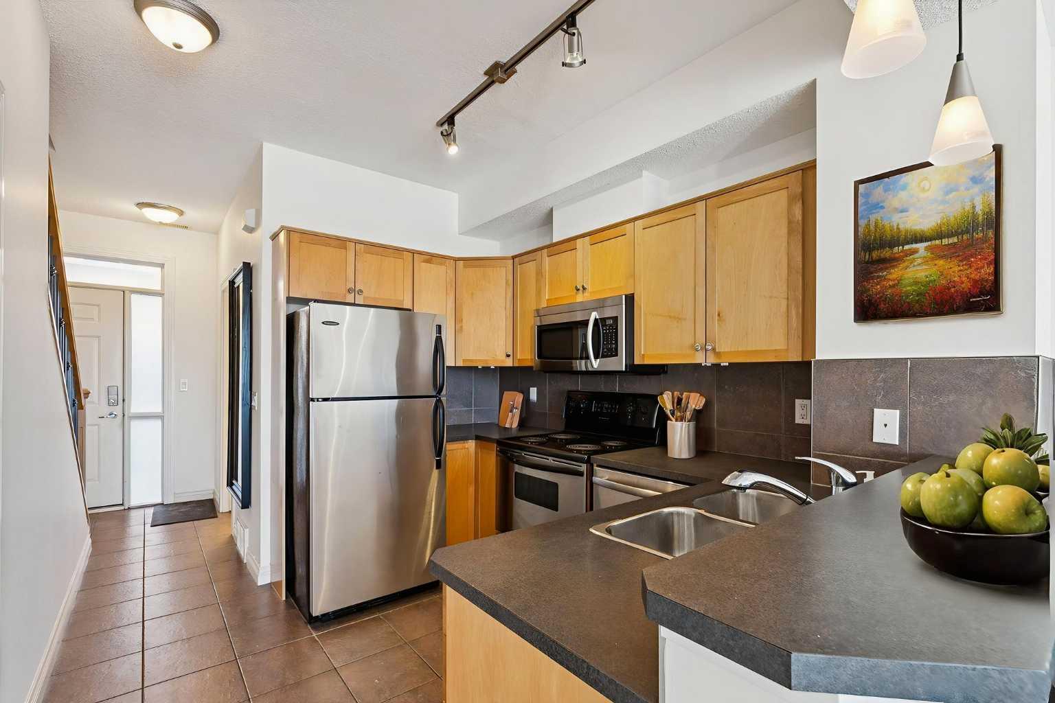 117 Rockyledge View NW 15