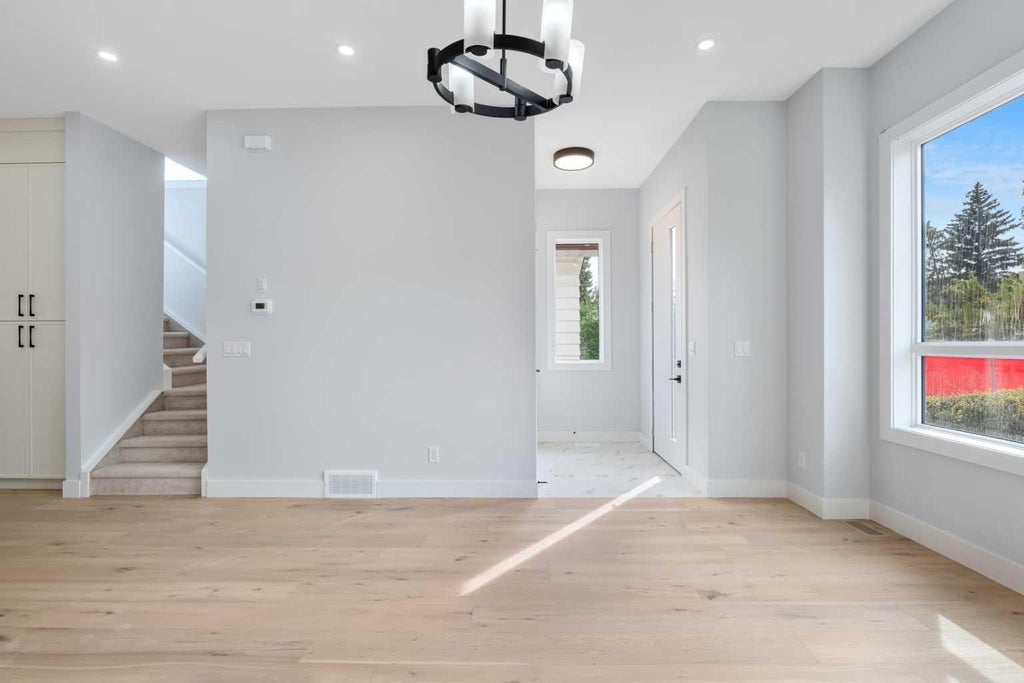 Photo of 8308 34 Avenue NW, Calgary, AB T3B 1R2 (MLS # A2348263)