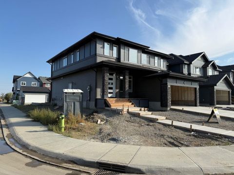 307 Sora Terrace SE Calgary AB T3S 0M1